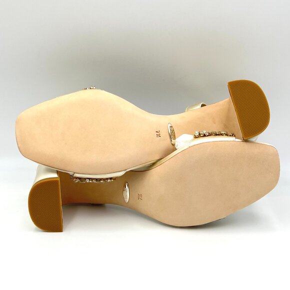 Badgley Mischka Size 7.5 Marsha Ivory White Jeweled Dress Sandals Heels Shoes - Picture 9 of 13